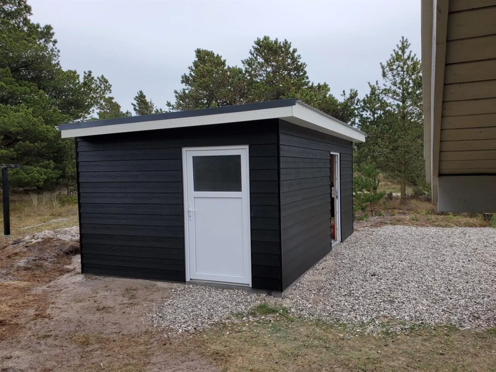 "Börge" - 3.9km from the sea