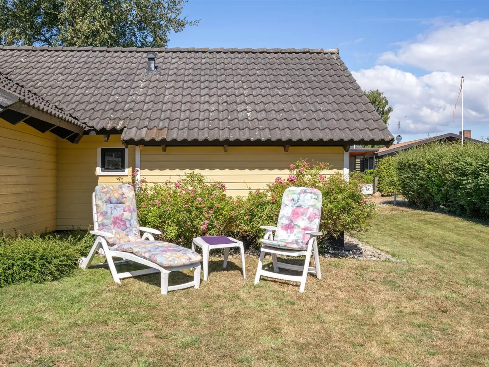 "Annelore" - 400m from the sea