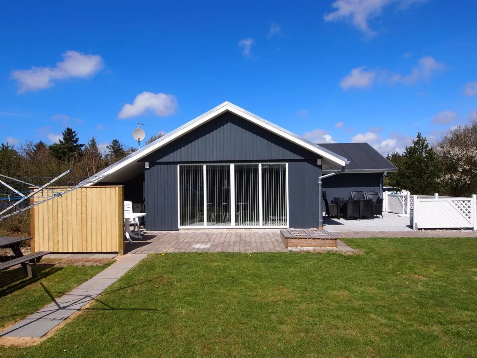 "Emmarenze" - 400m from the sea-Dehors