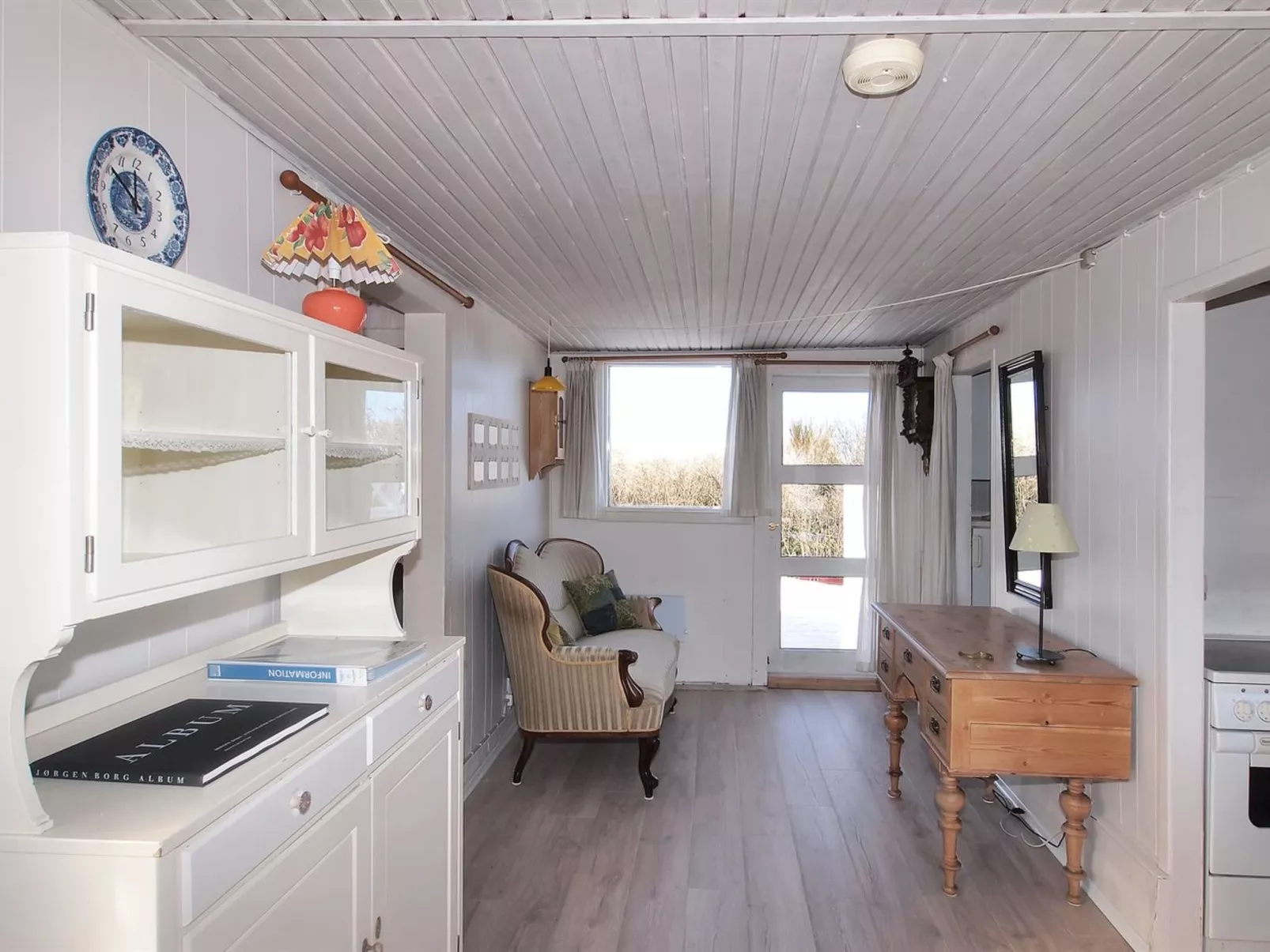 "Annelotte" -  from the sea-Dedans