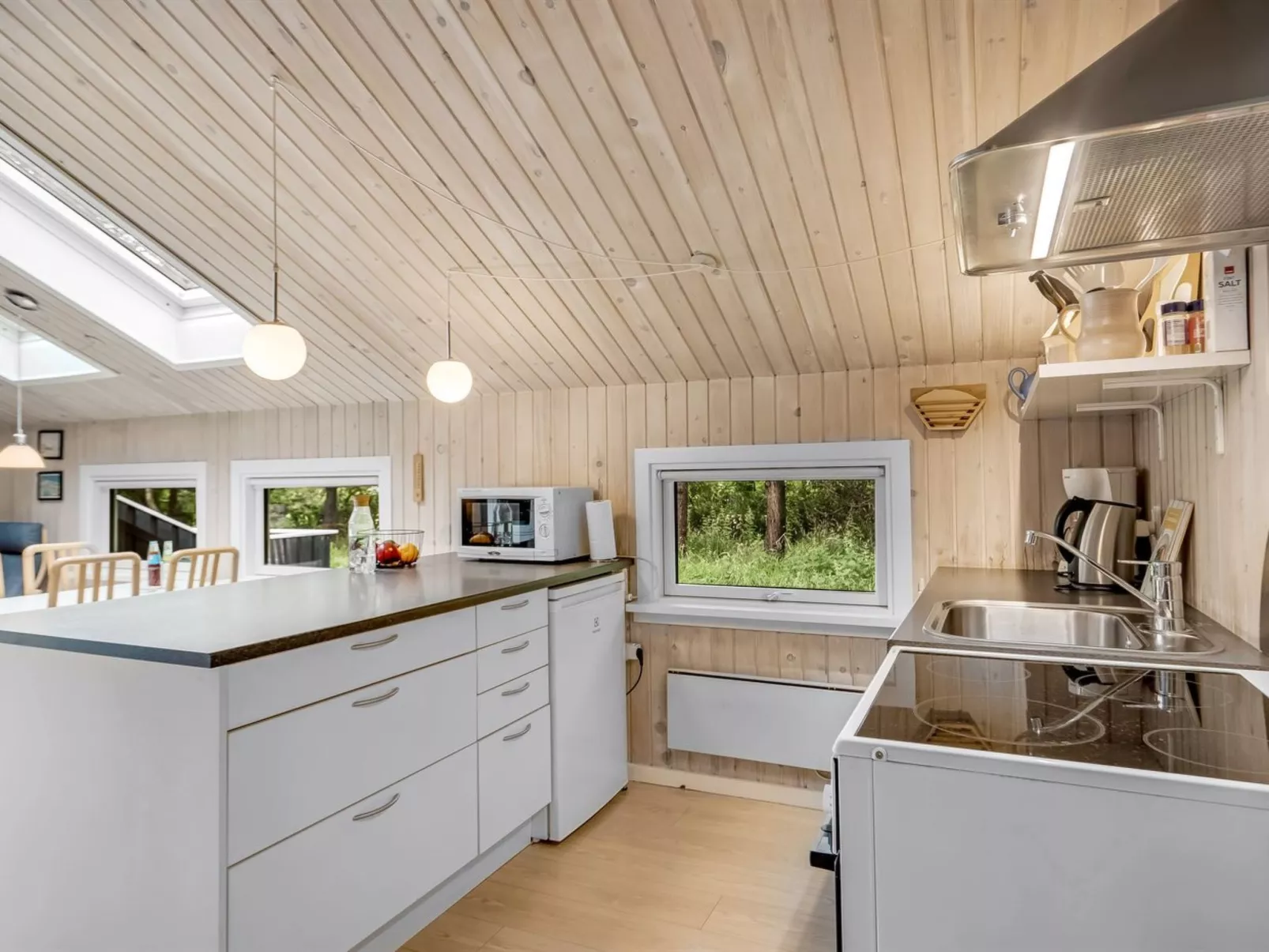 "Gerlinde" - 600m from the sea