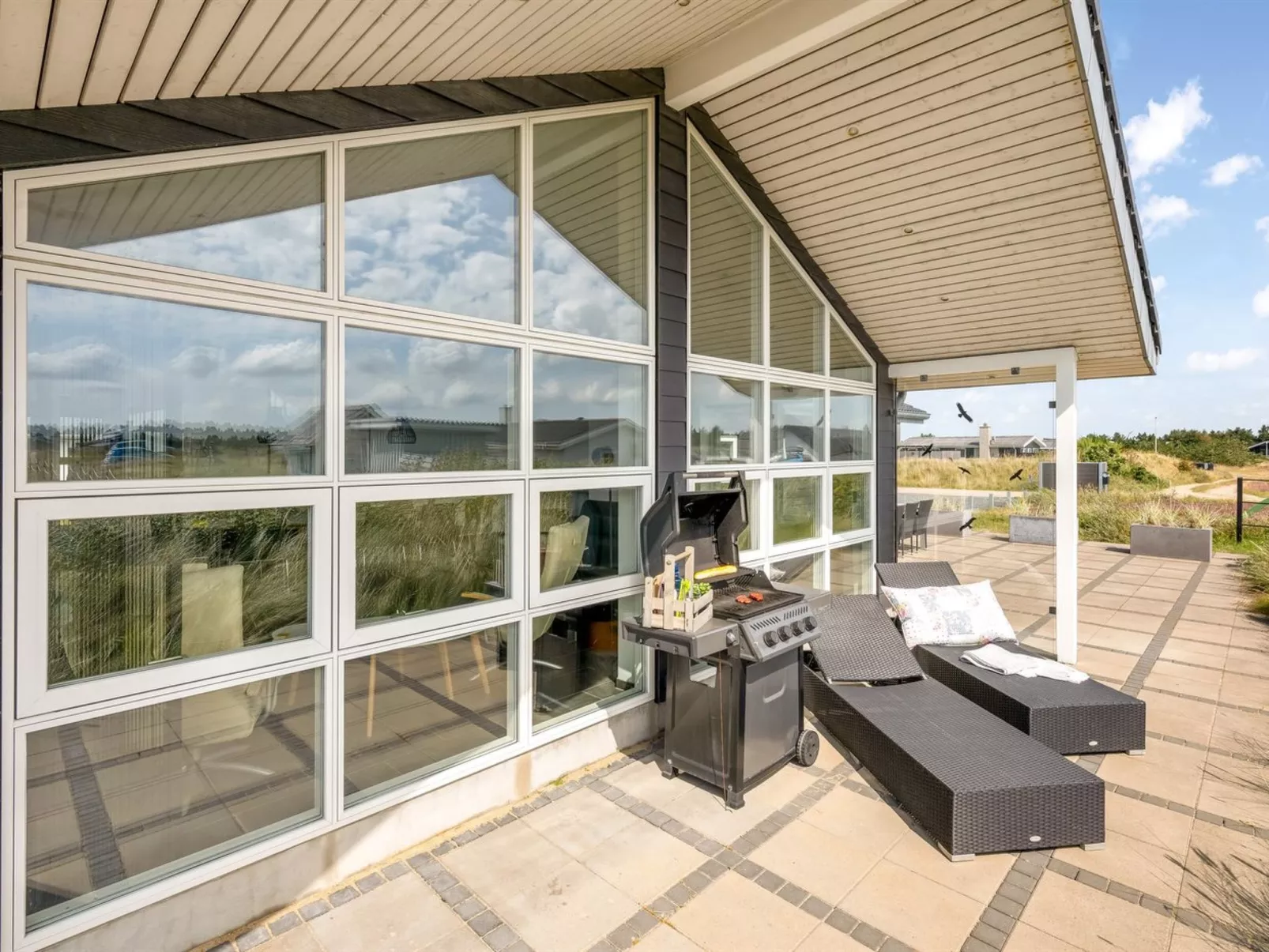 "Ennie" -  from the sea