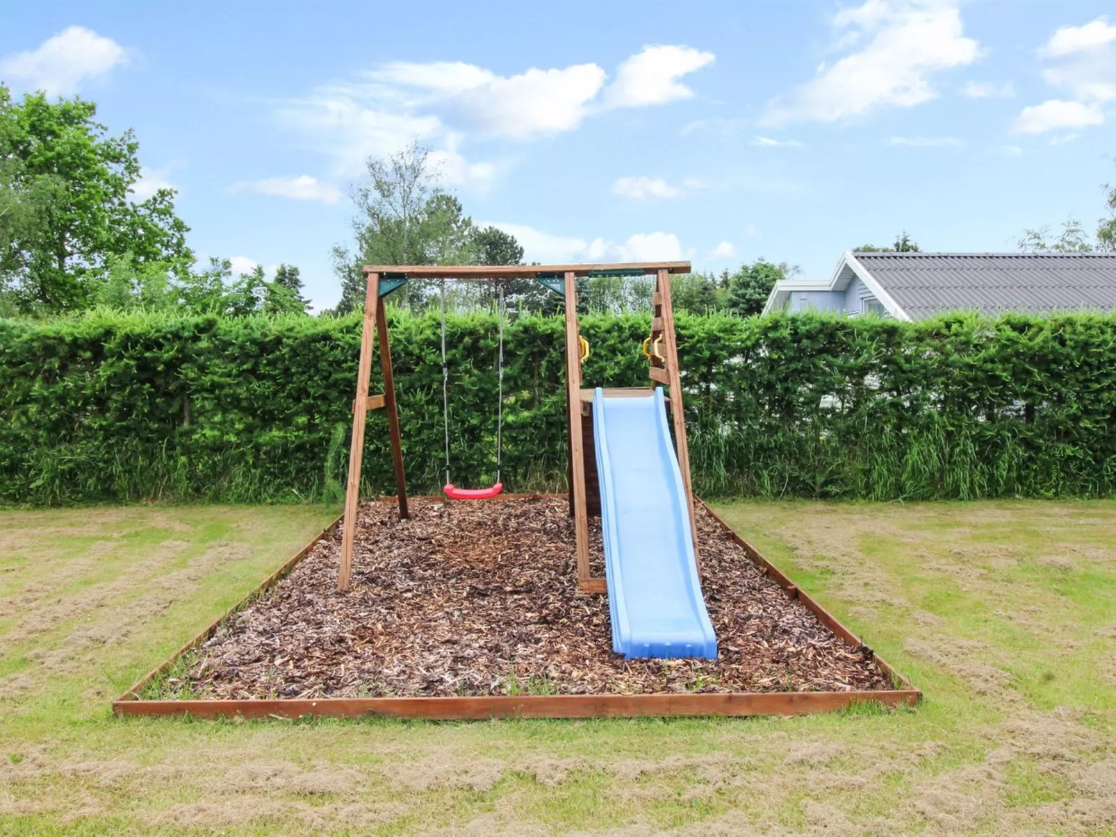 "Gretta" - 400m from the sea