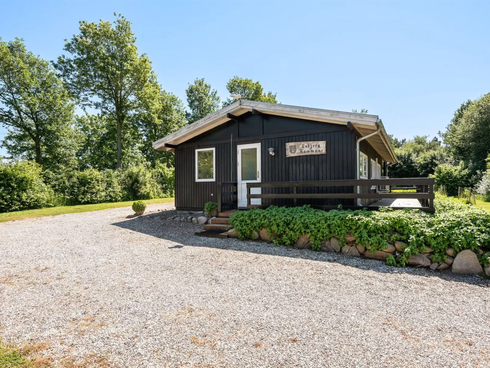 "Hasti" - 700m from the sea