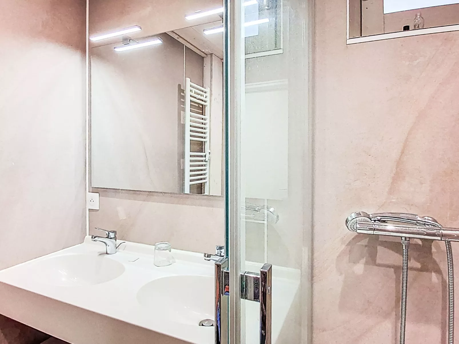 Le Pramecou (Val Claret)-Inside