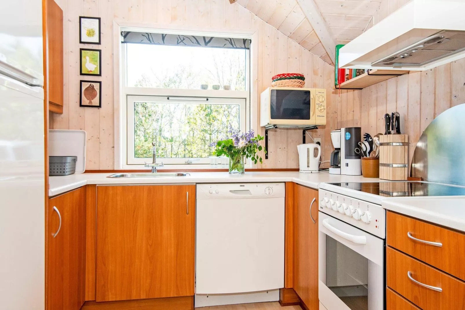 6 person holiday home in Hemmet-By Traum-Indoor