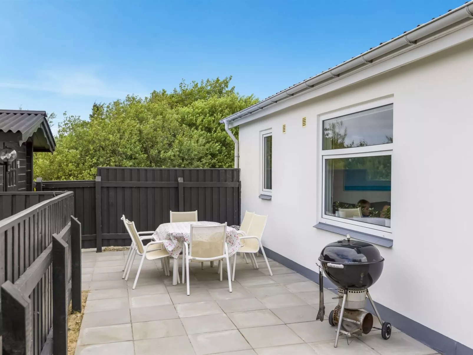 "Pupa" - 500m from the sea-Draußen