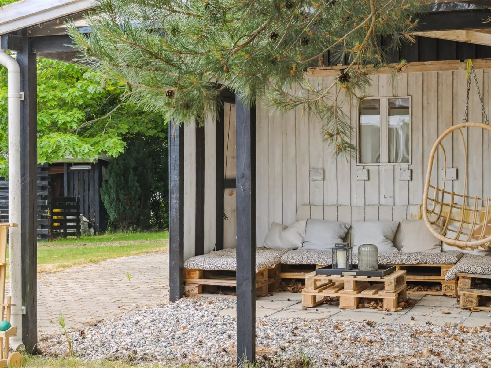 "Tonia" - 290m from the sea