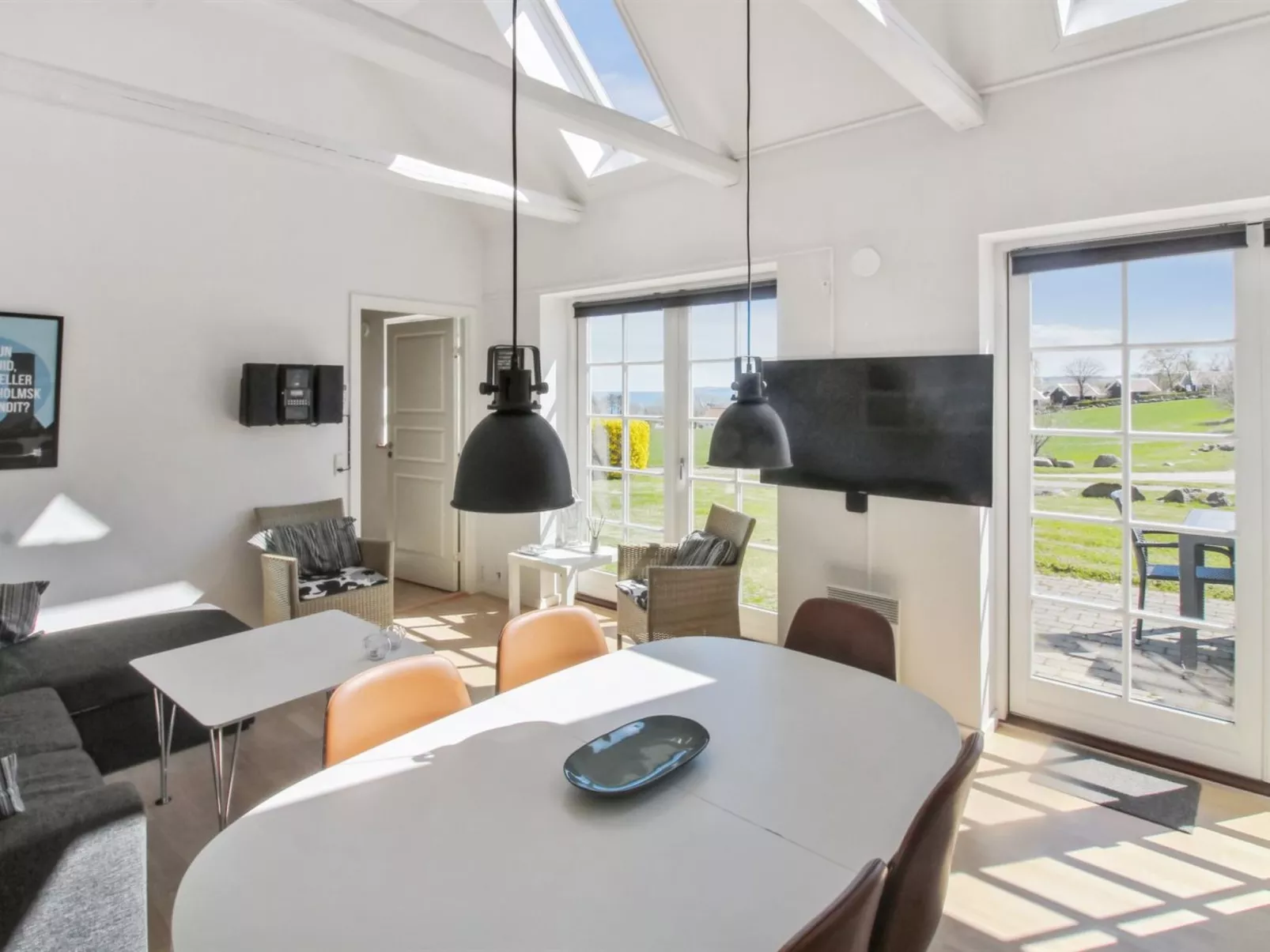 "Tinne" - 400m from the sea