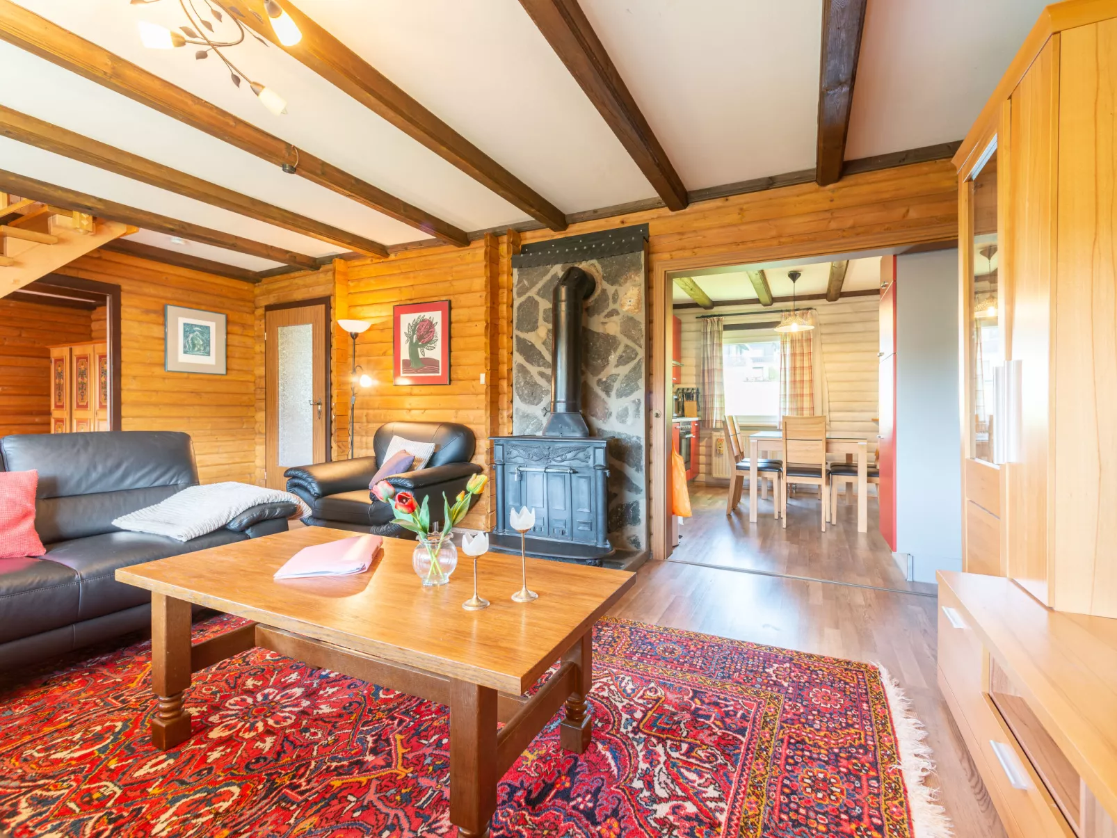 Am Hohen Bogen-Drinnen