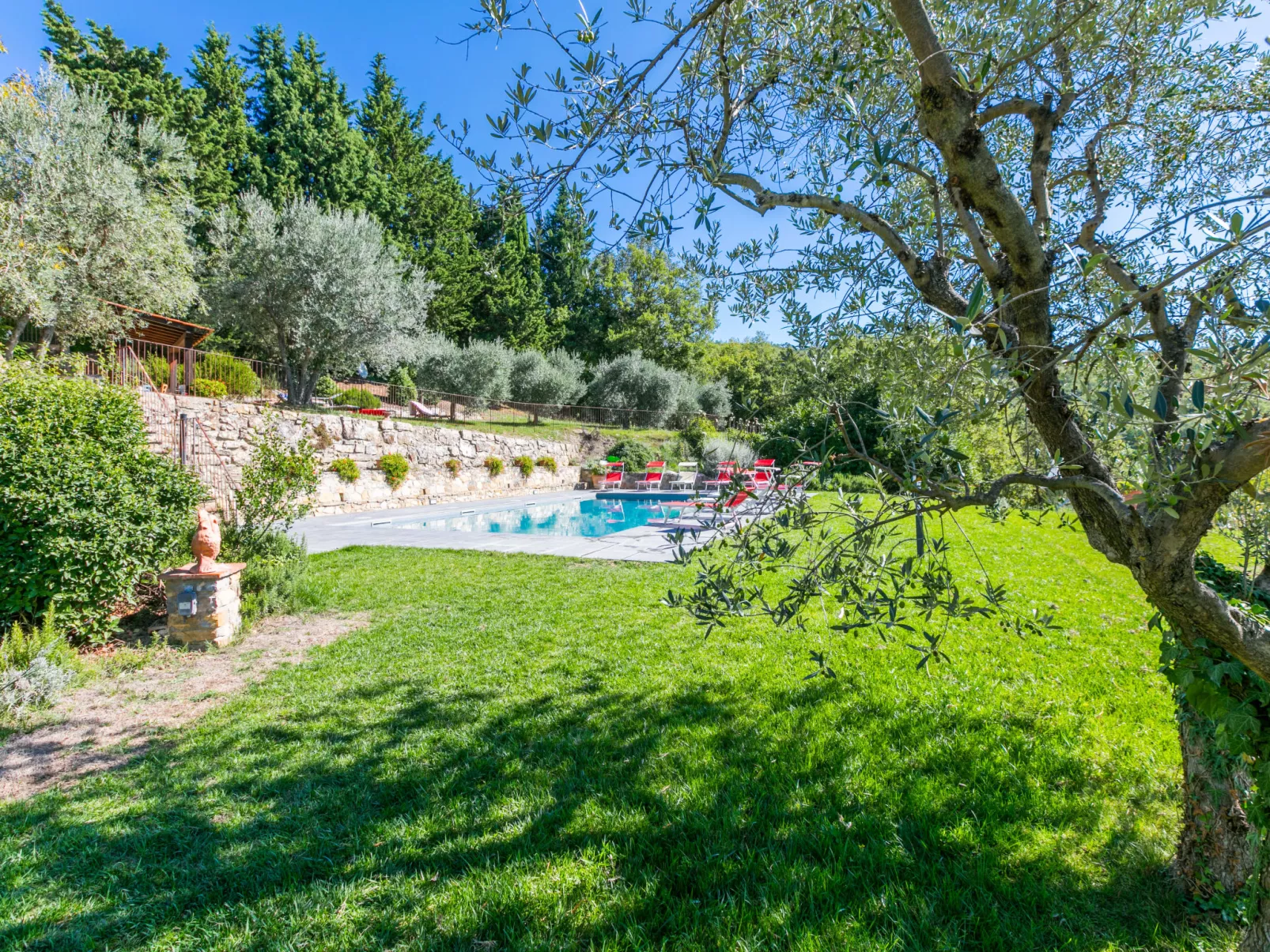 Badia a Passignano-Outside