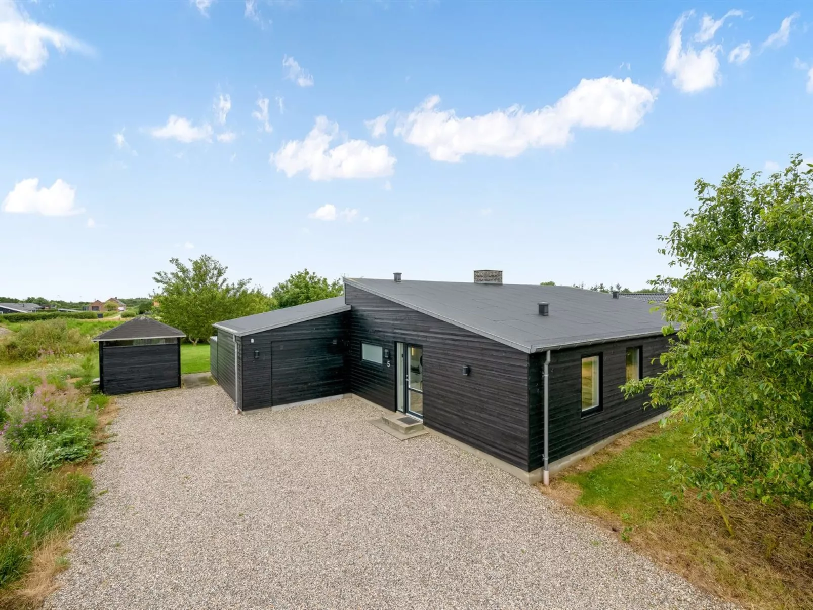 "Weike" - 950m to the fjord