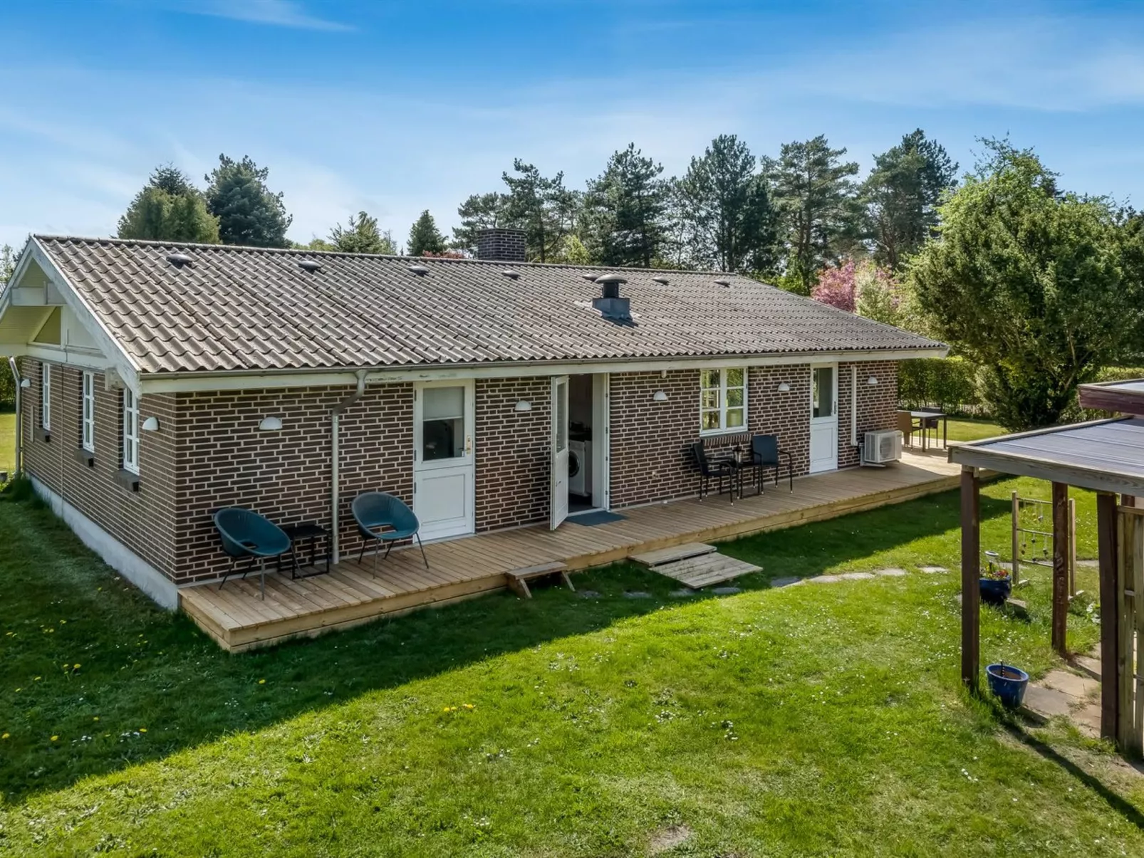 "Melle" - 350m from the sea