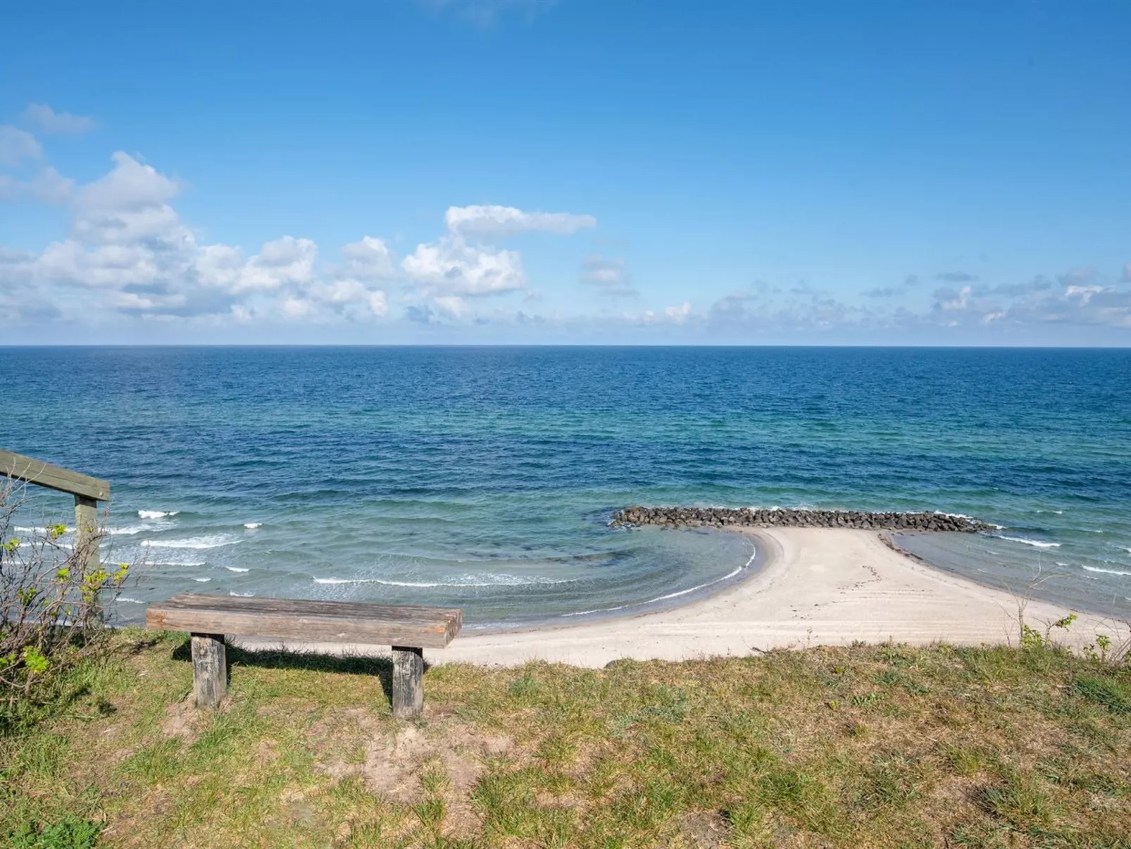 "Esta" -  from the sea