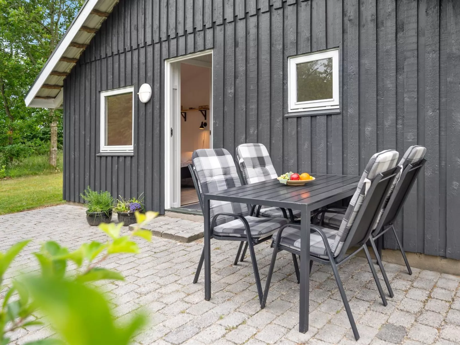 "Ottilie" - 350m to the fjord