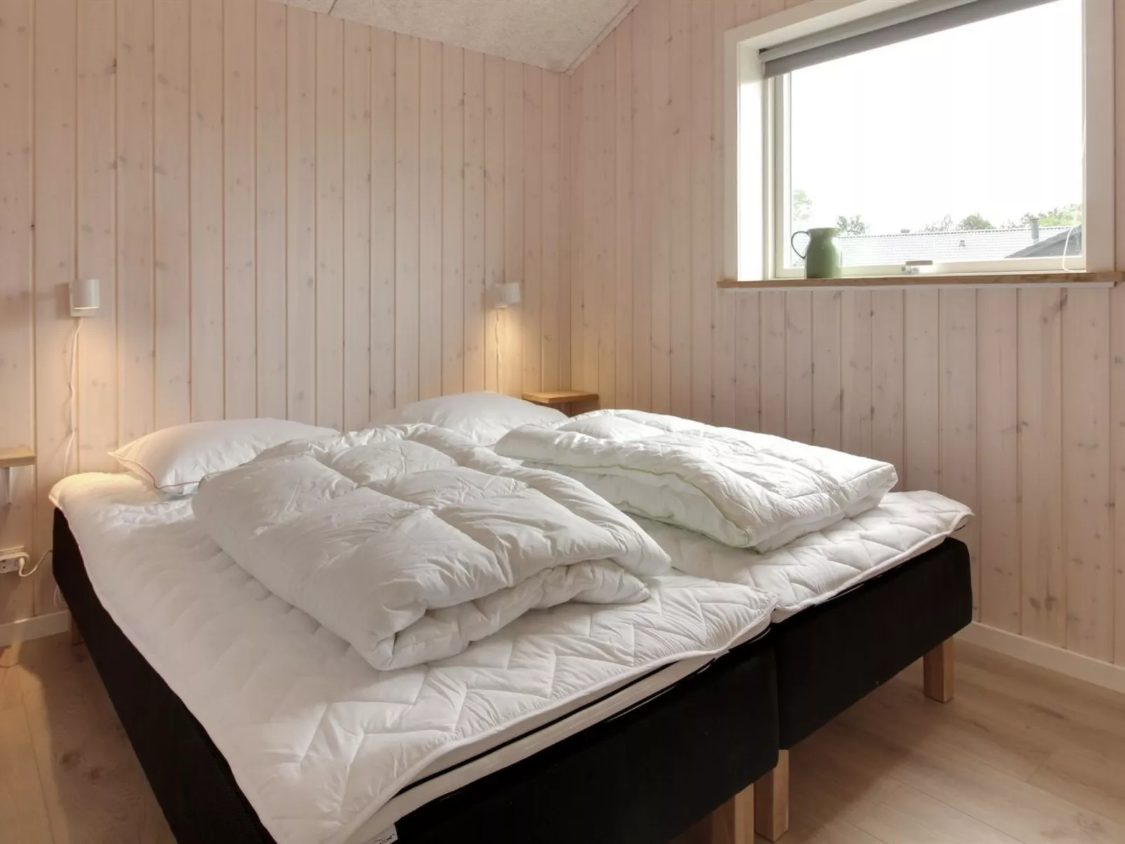 "Anuk" - 2.3km from the sea