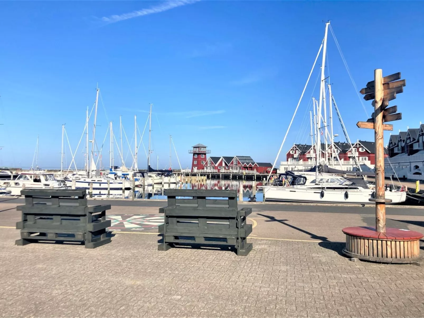 "Asmund" - 150m from the sea