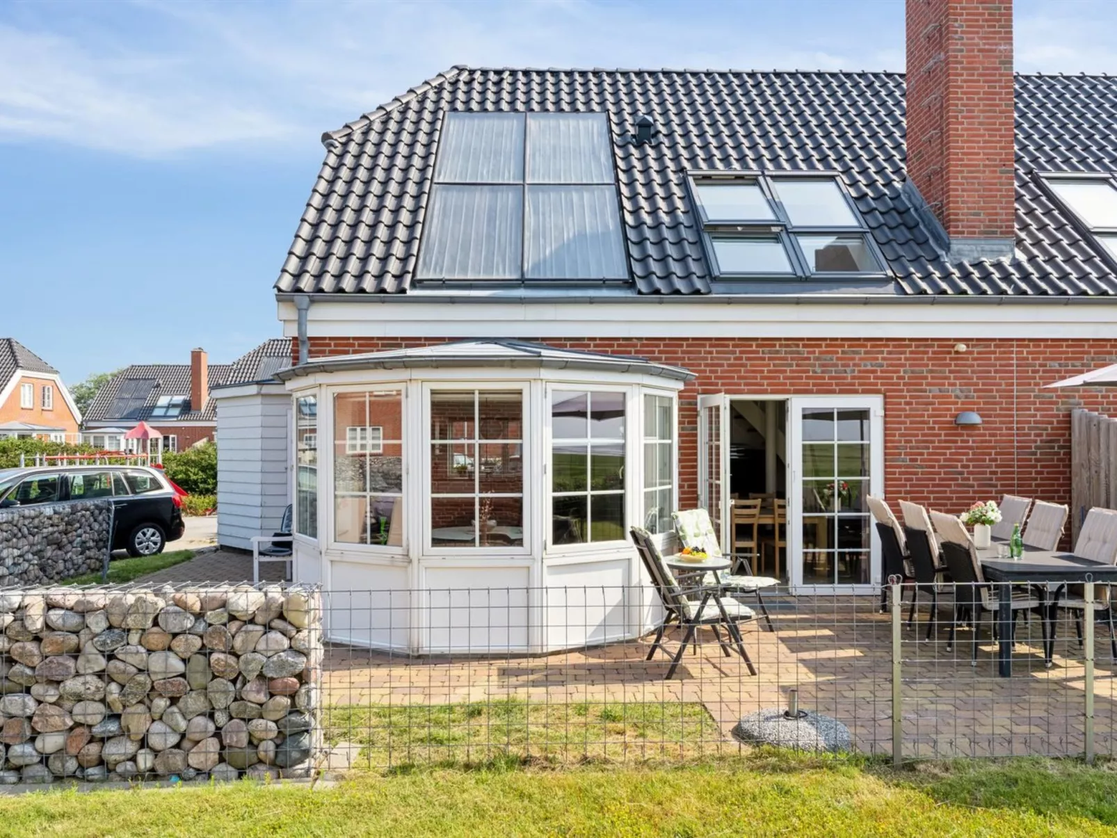 "Langsom" - 100m from the sea