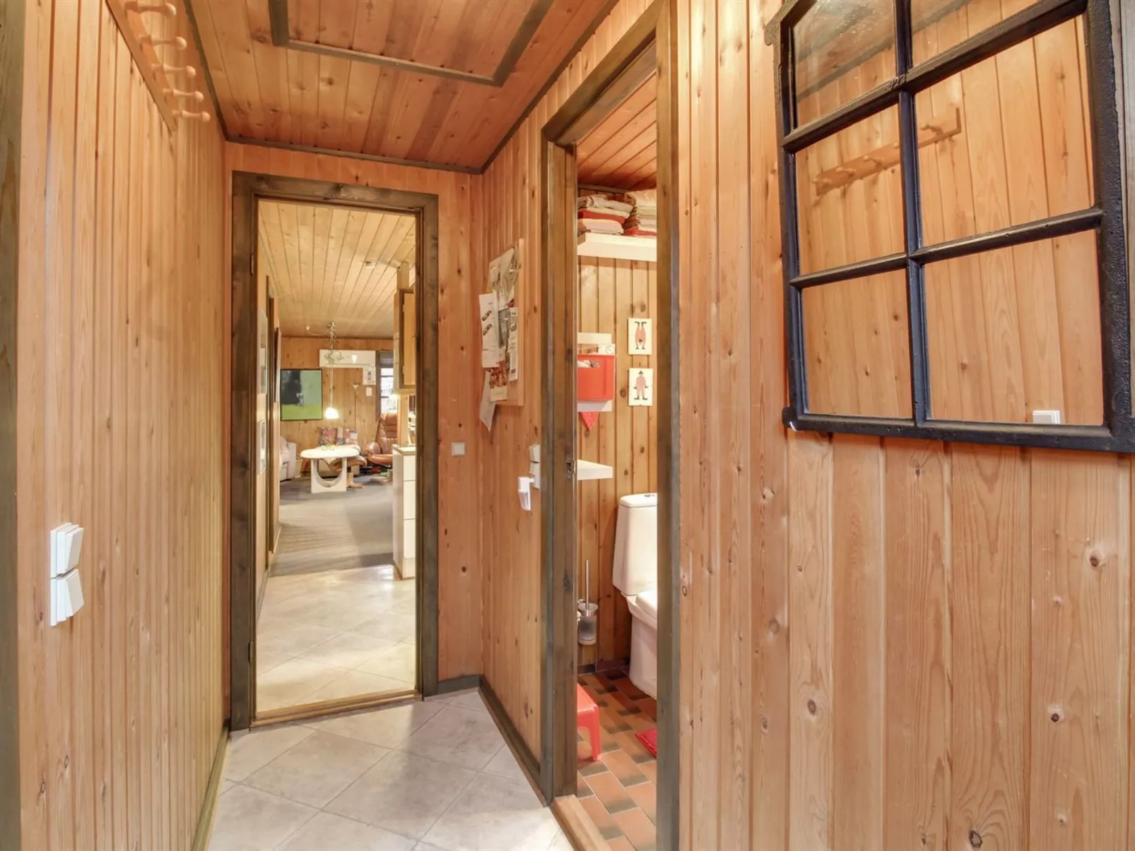 "Hubertina" - 30km from the sea-Drinnen