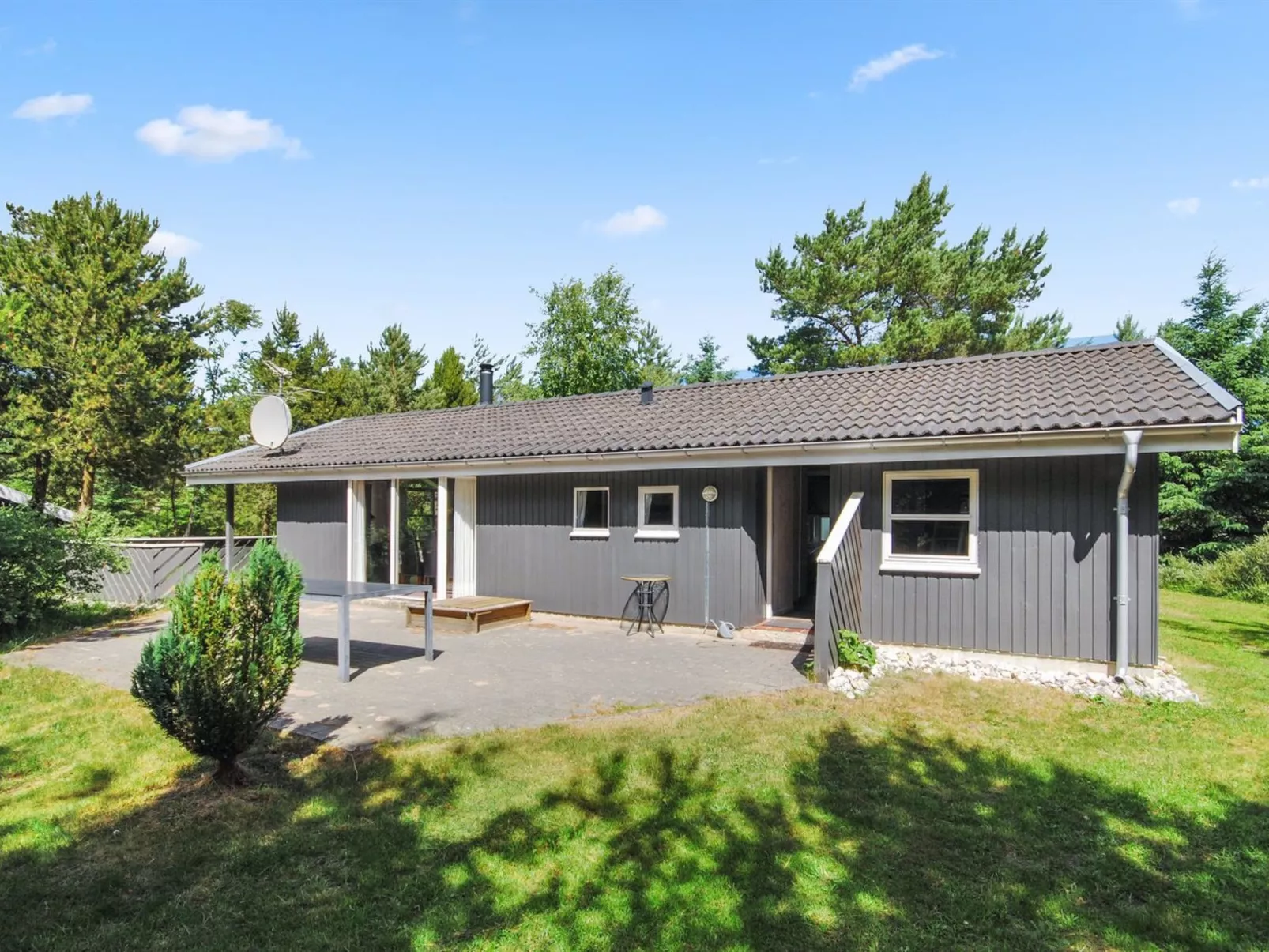 "Sighbiorn" - 950m from the sea