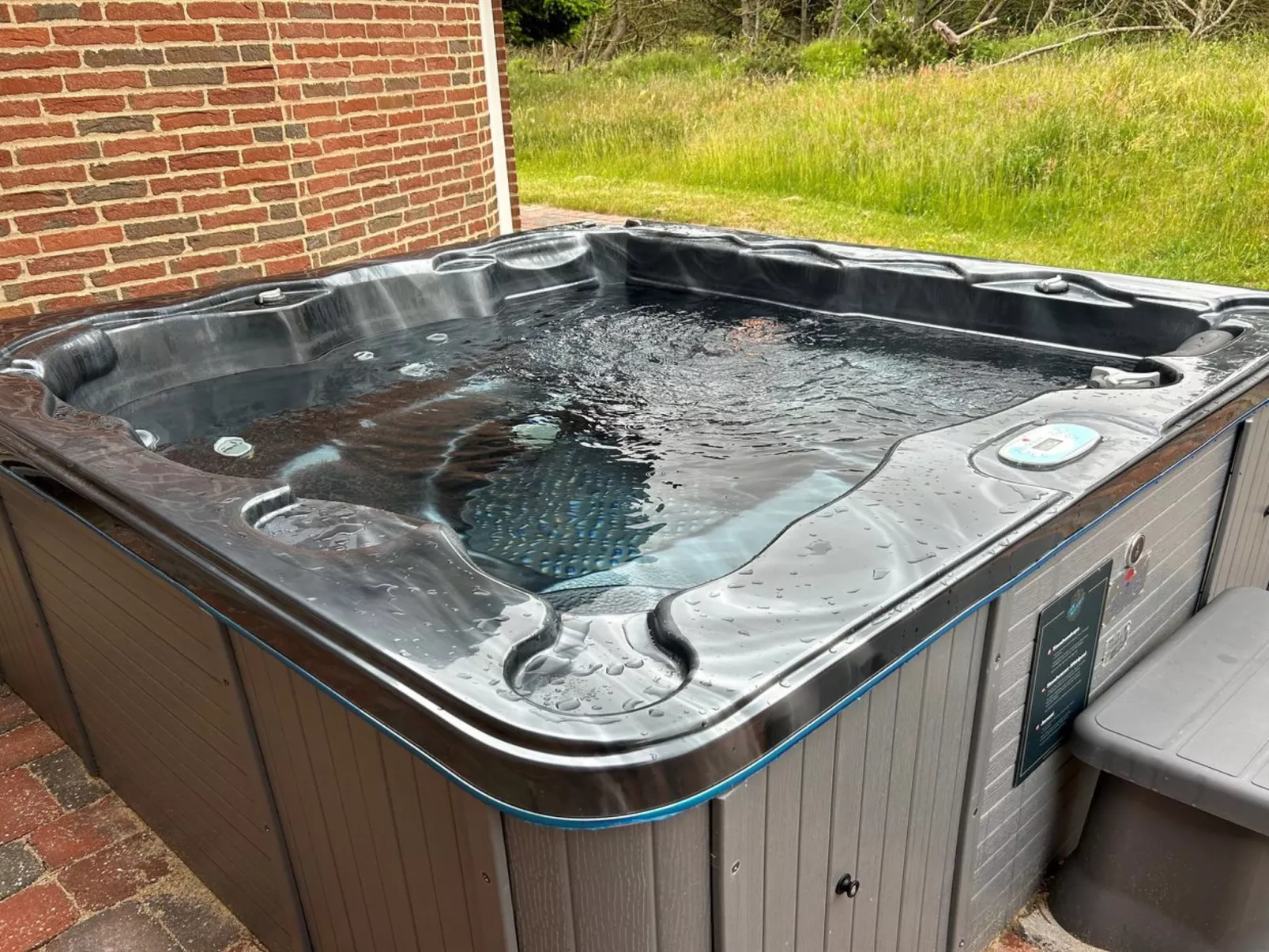 "Ingmund" - 2km from the sea