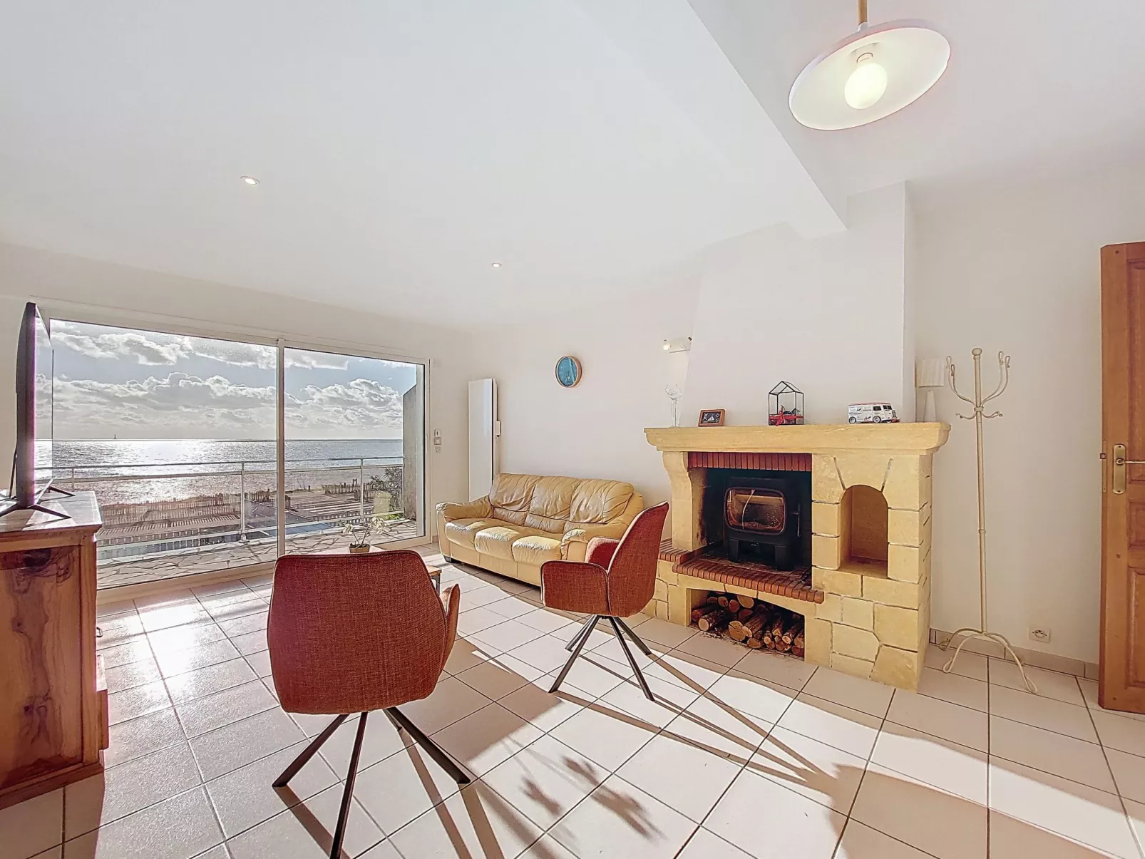 La Grande Côte-Inside