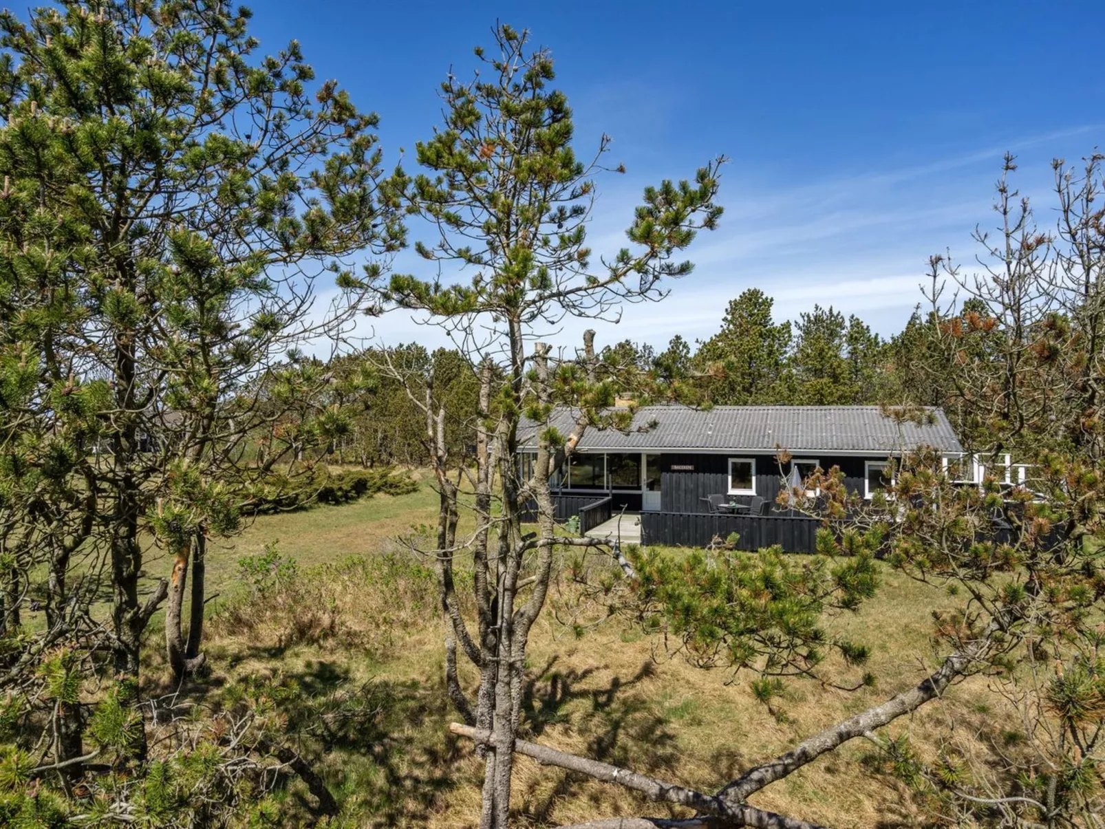 "Melisande" - 950m from the sea