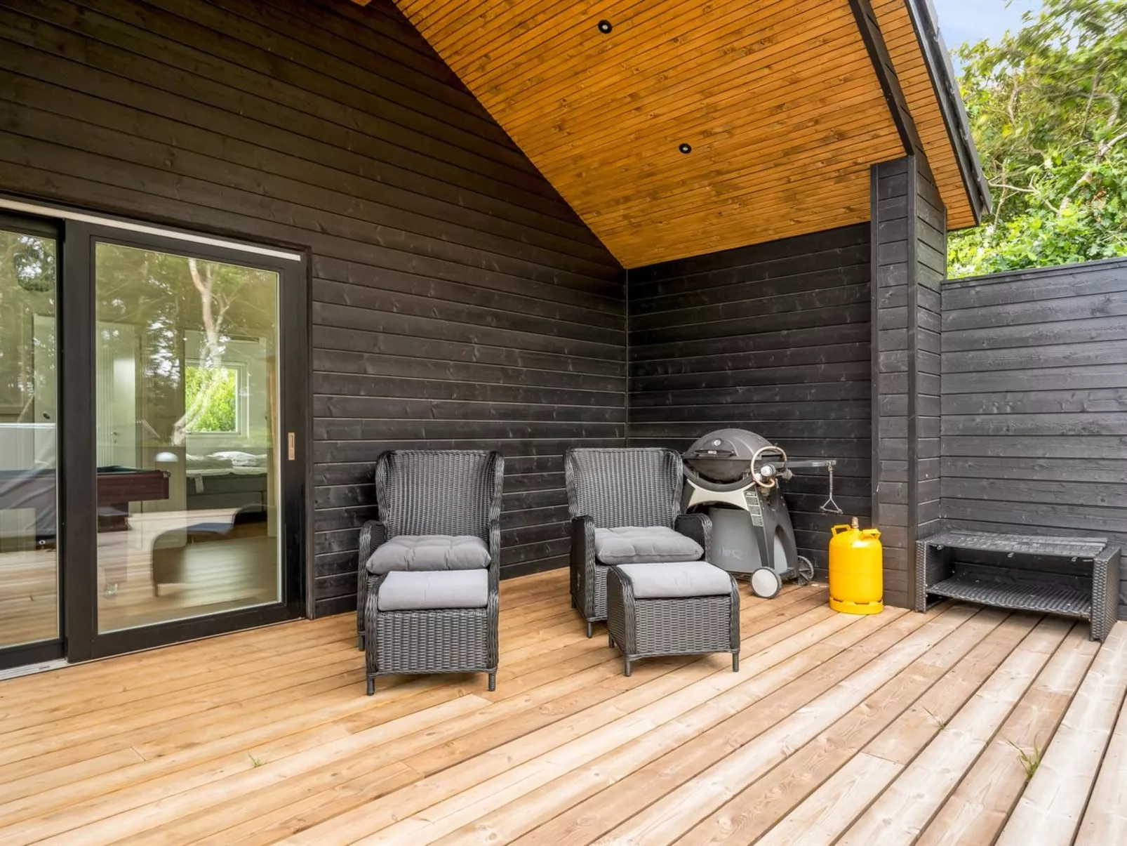 "Edmond" - 995m from the sea