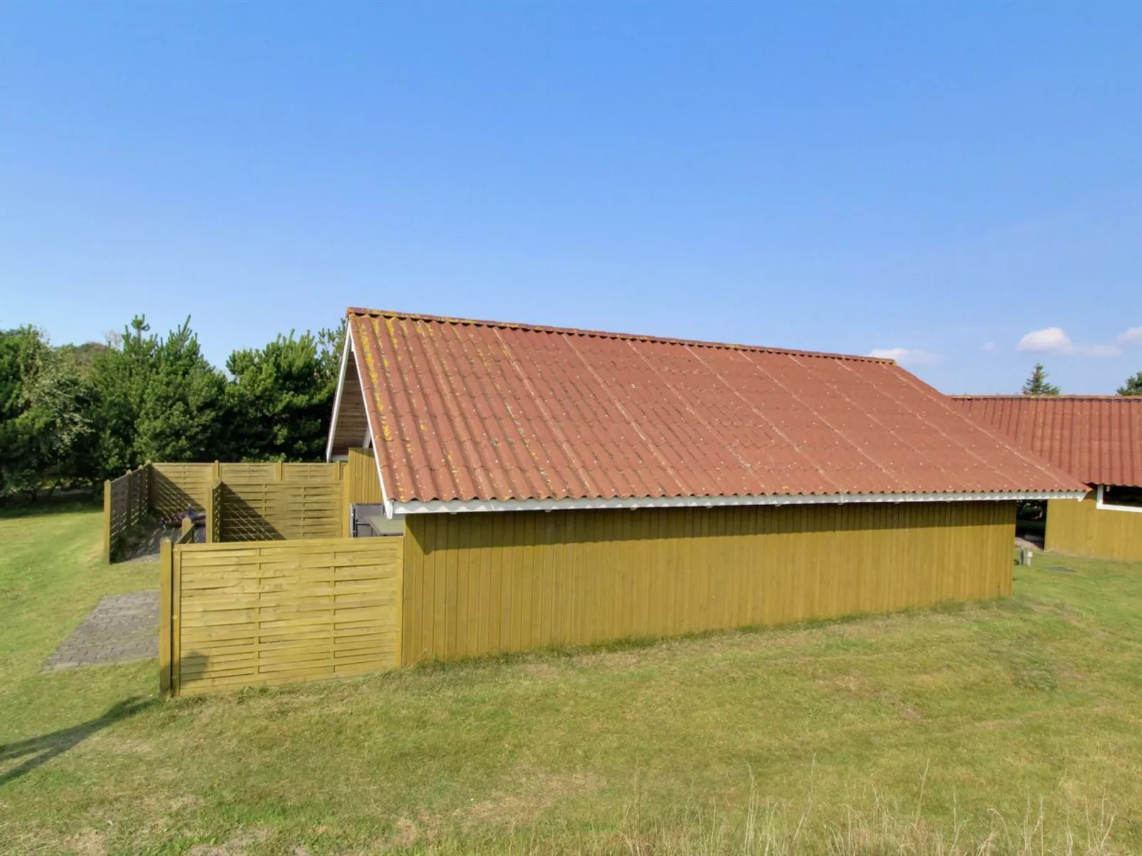 "Eline" - 1.5km from the sea