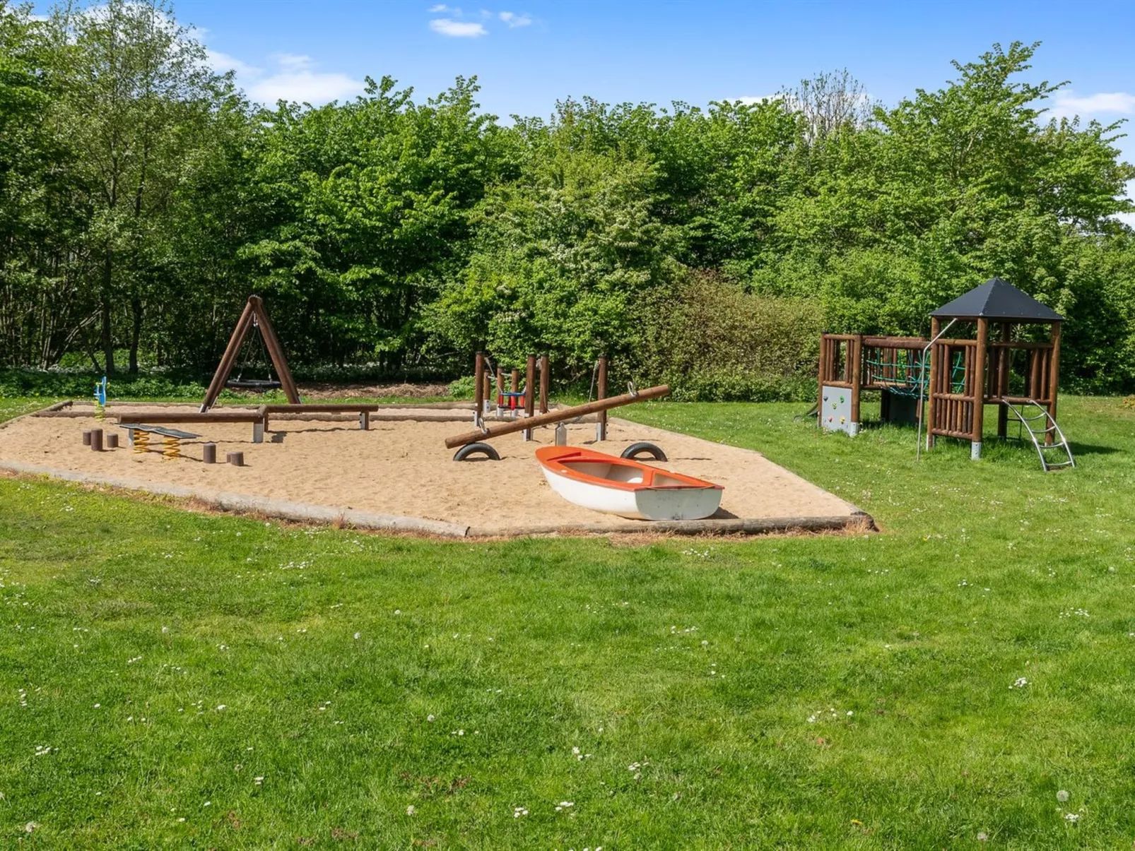 "Sulevi" - 200m to the fjord