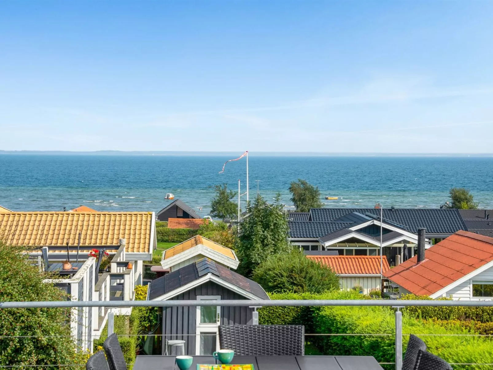 "Ebbeline" - 150m from the sea-Outside