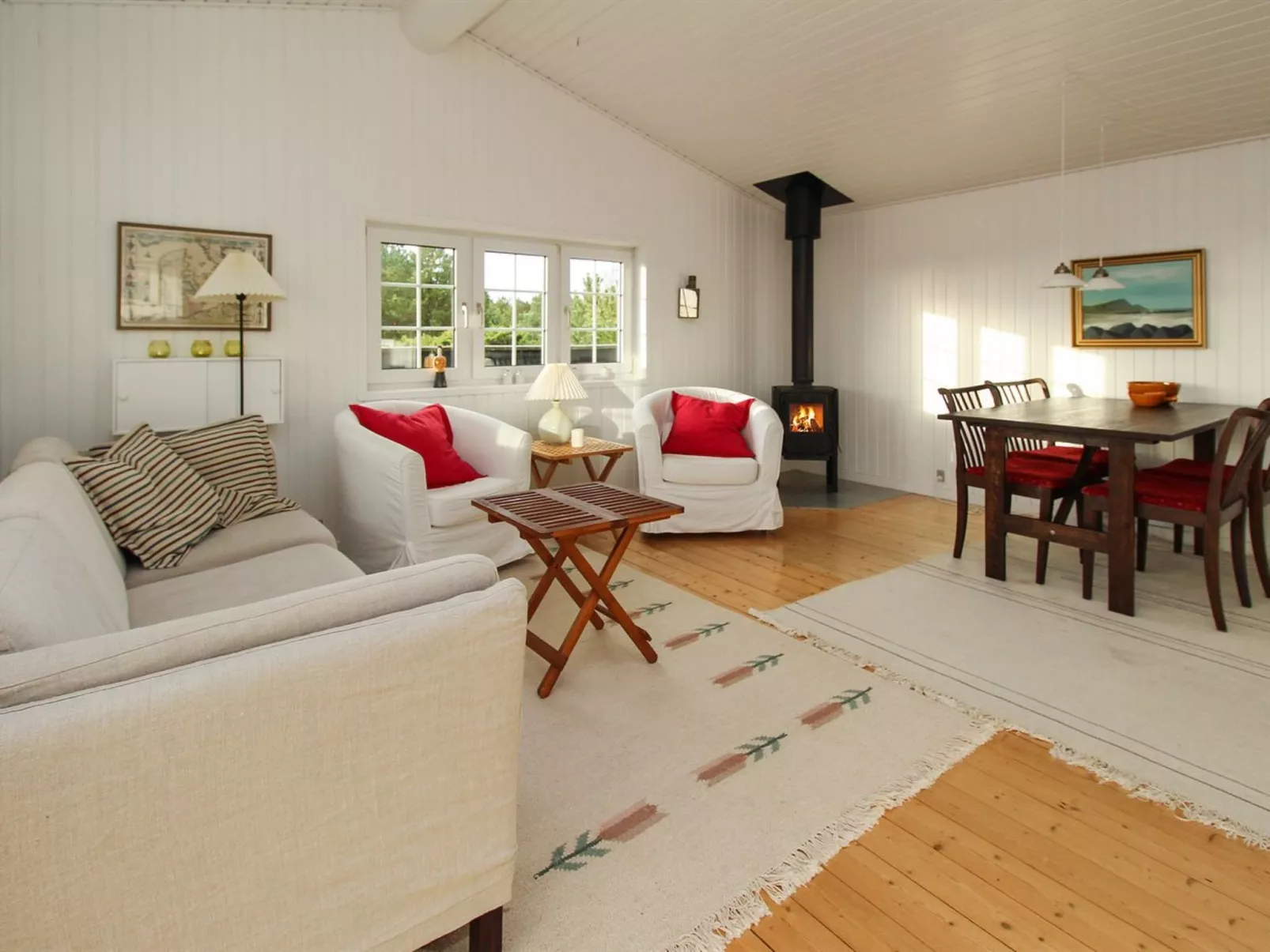 "Jenson" - 75m from the sea