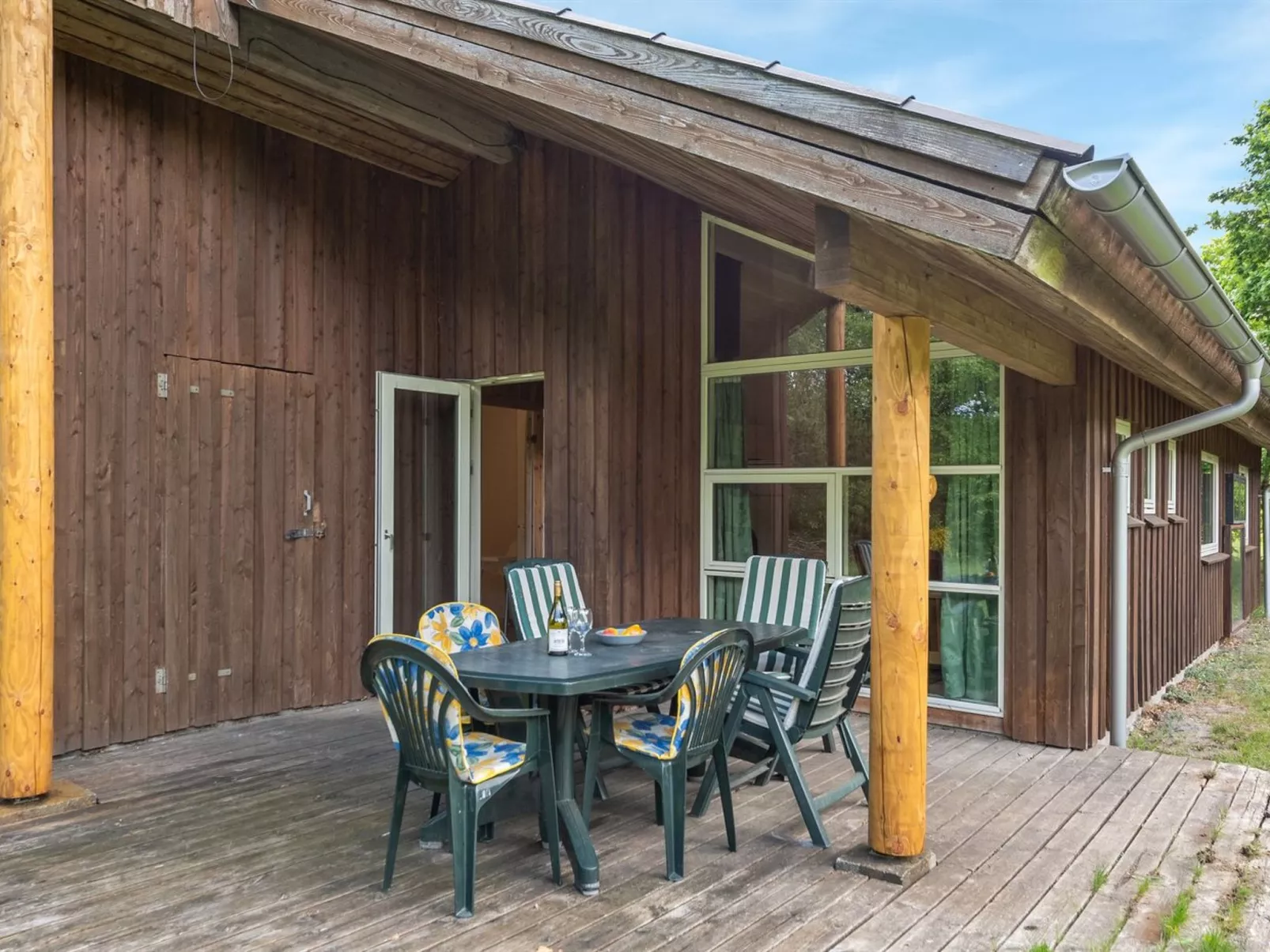 "Tydulf" - 34km from the sea