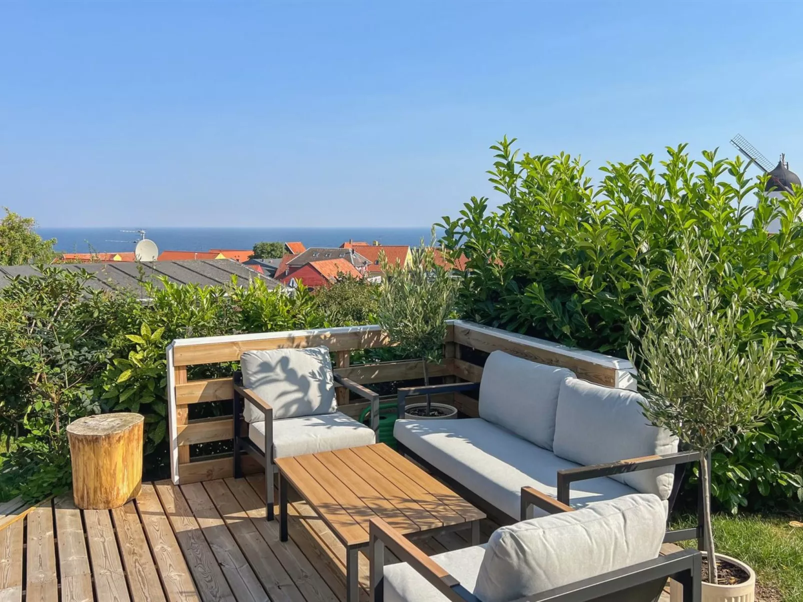 "Jolanda" - 800m from the sea-Draußen