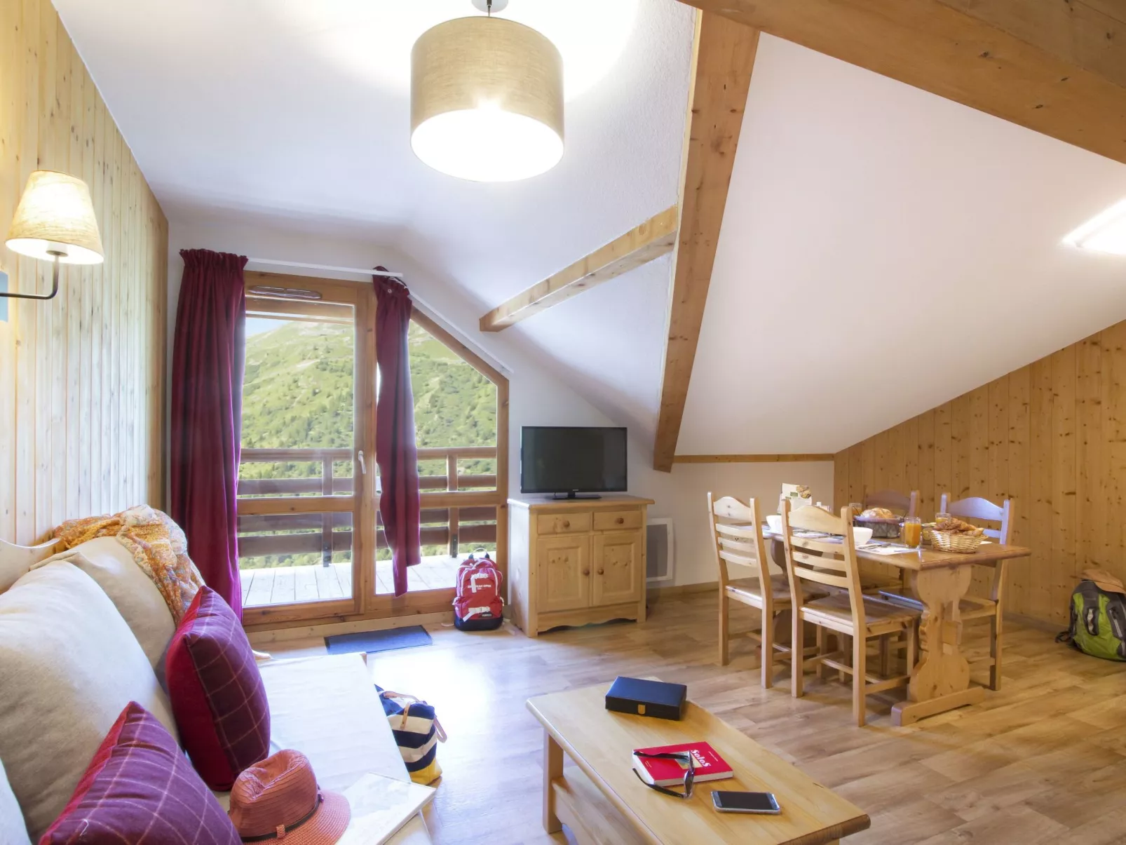 Odalys Référence Le Grand Panorama 1-Inside