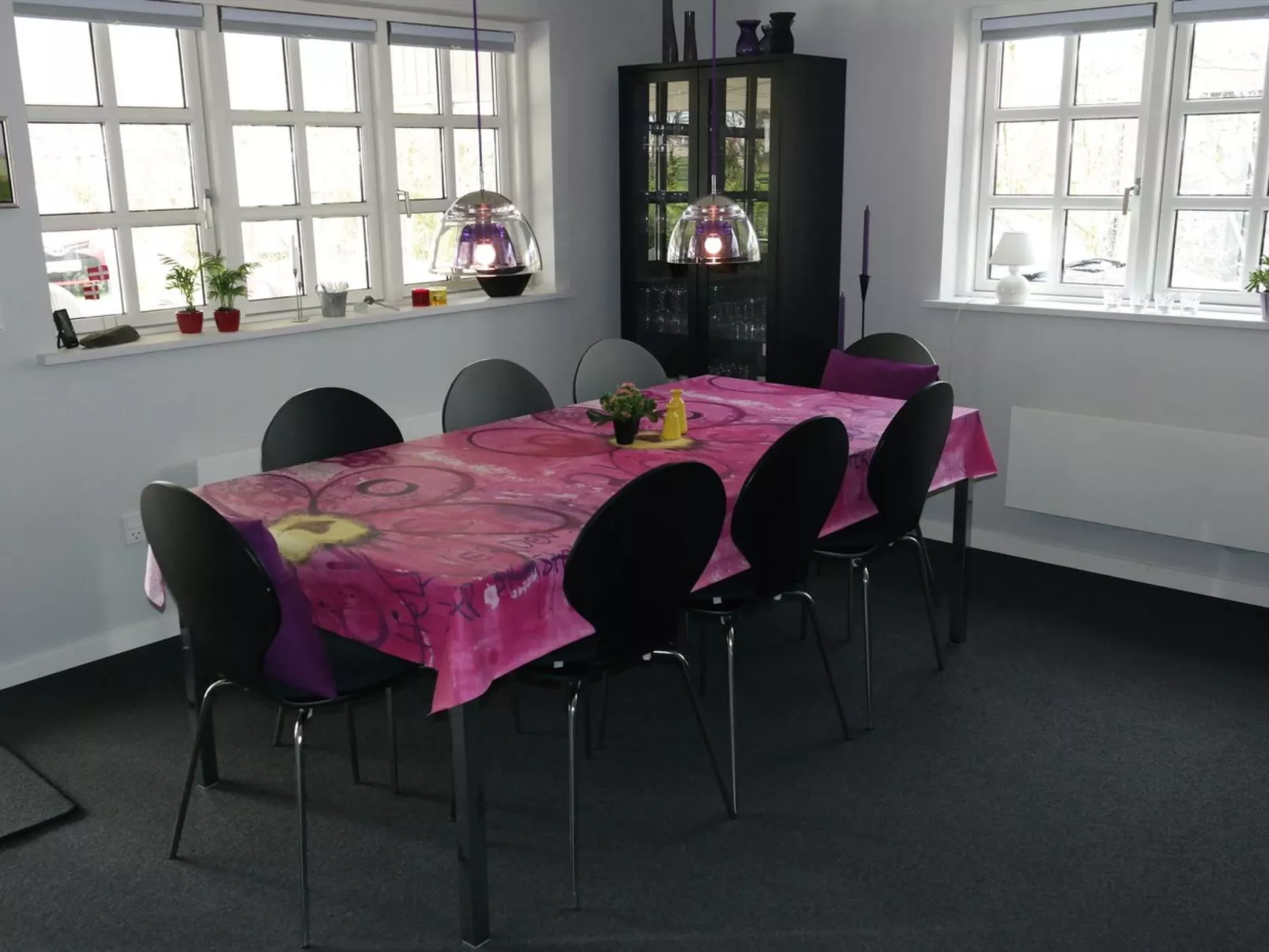 "Assarina" - 300m to the fjord-Drinnen