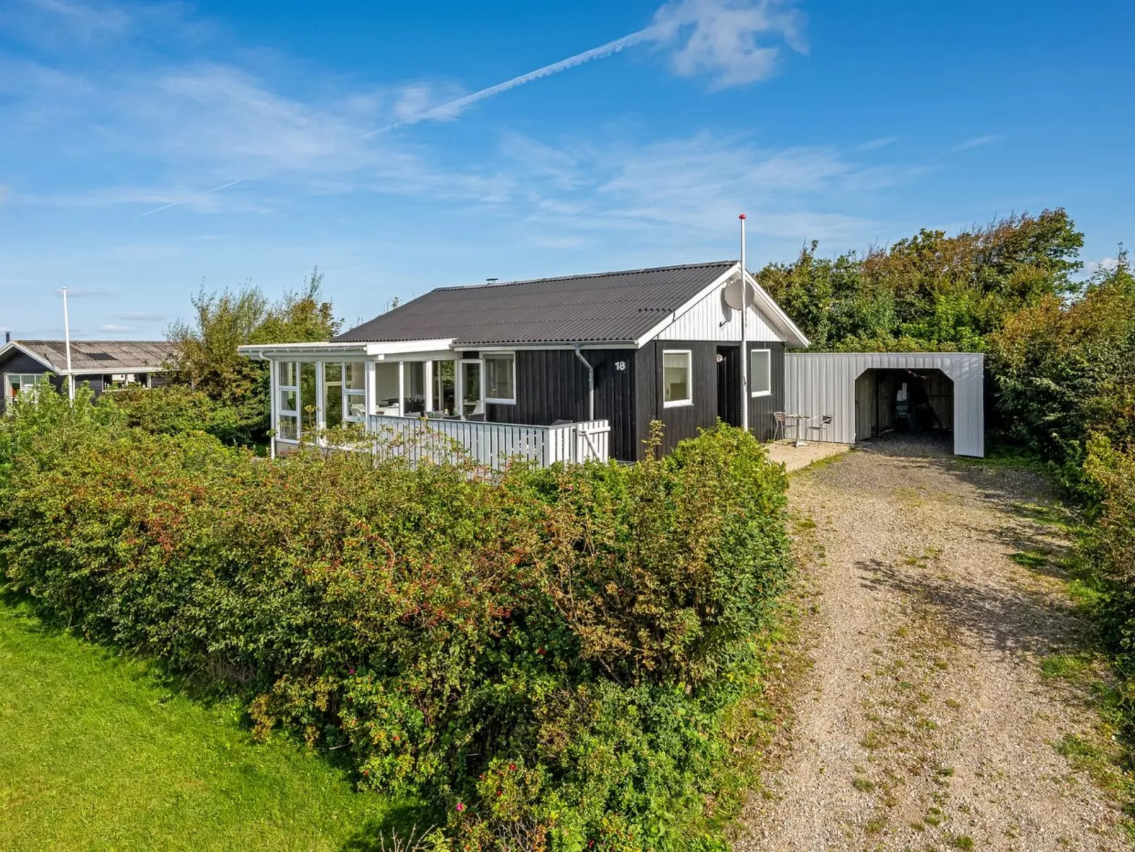 "Brenda" - 300m to the fjord