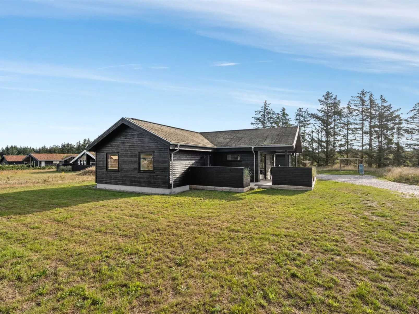 "Carla" - 1.5km from the sea