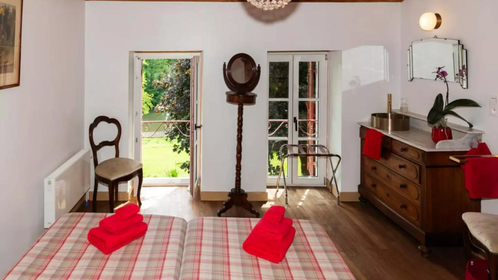 Gîte Côté Rivière-Bedroom