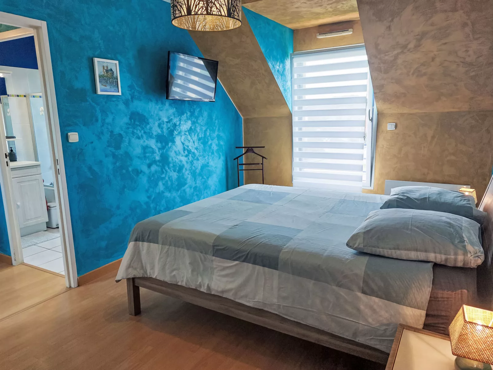 Portsall Paradise-Inside