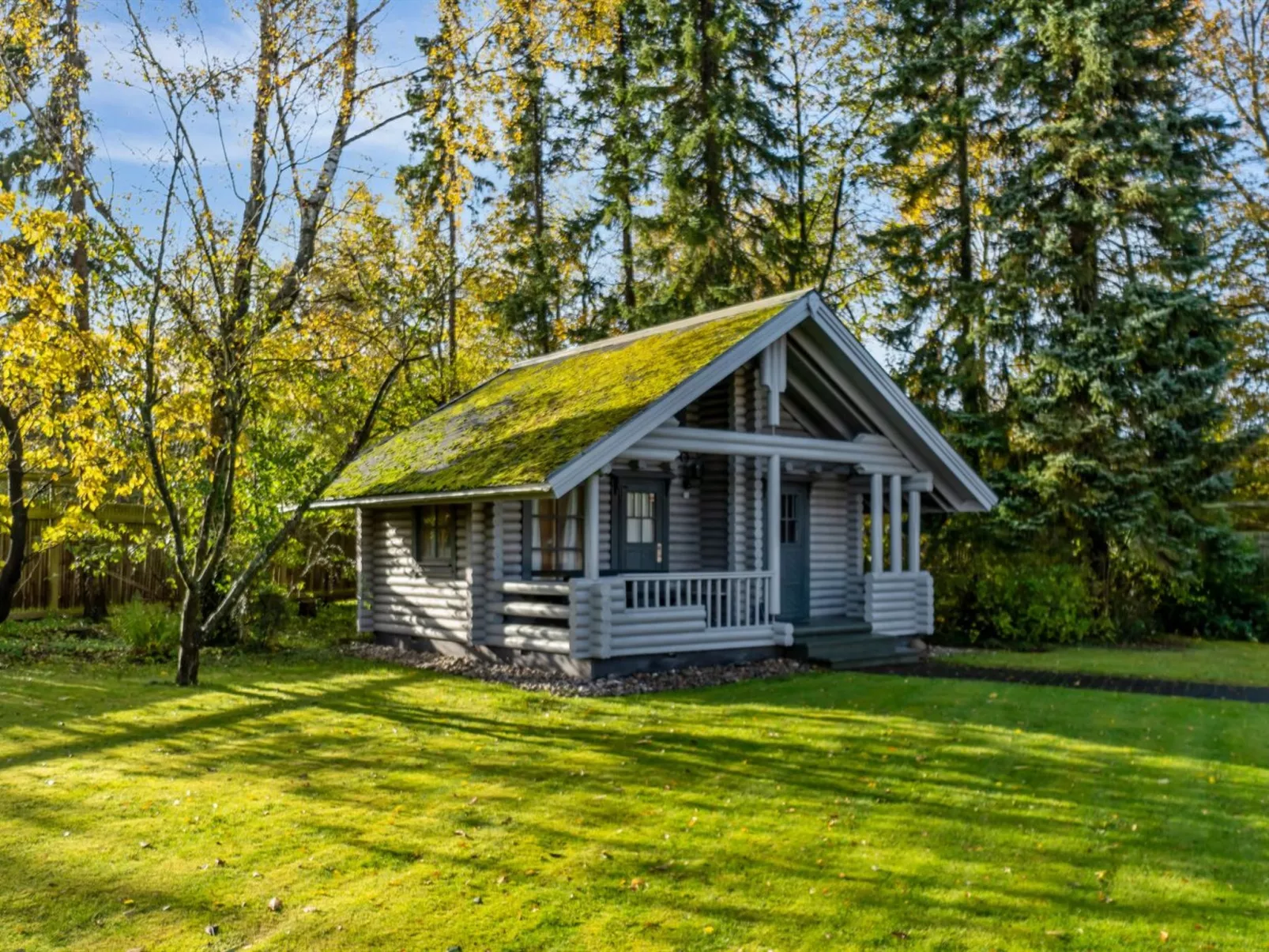 "Emanuela" - 800m from the sea