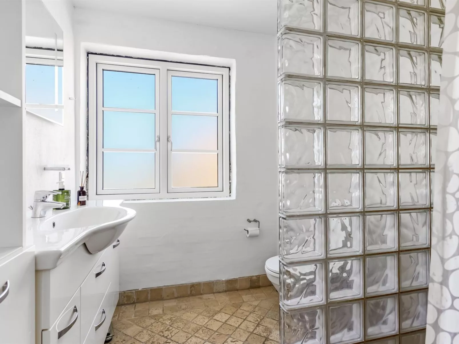 "Rosabel" - 1km from the sea