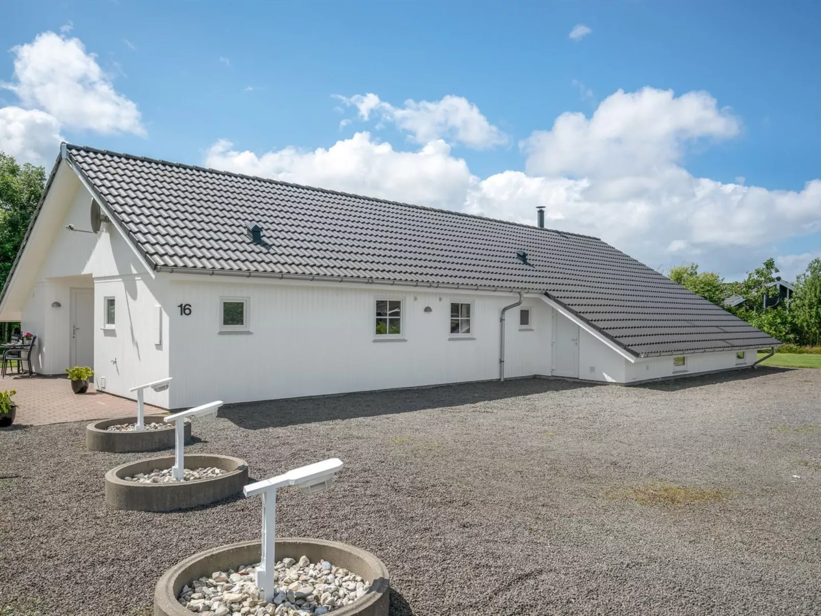 "Munder" - 1.2km to the fjord