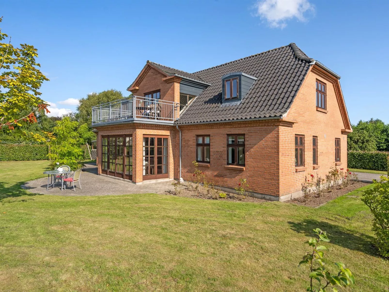 "Iarund" - 500m to the fjord