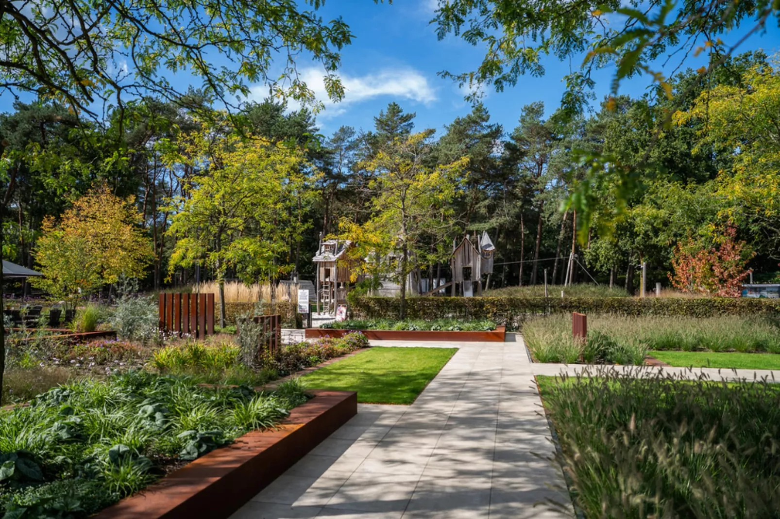 Vakantiepark Molenvelden 8-Jardins en été