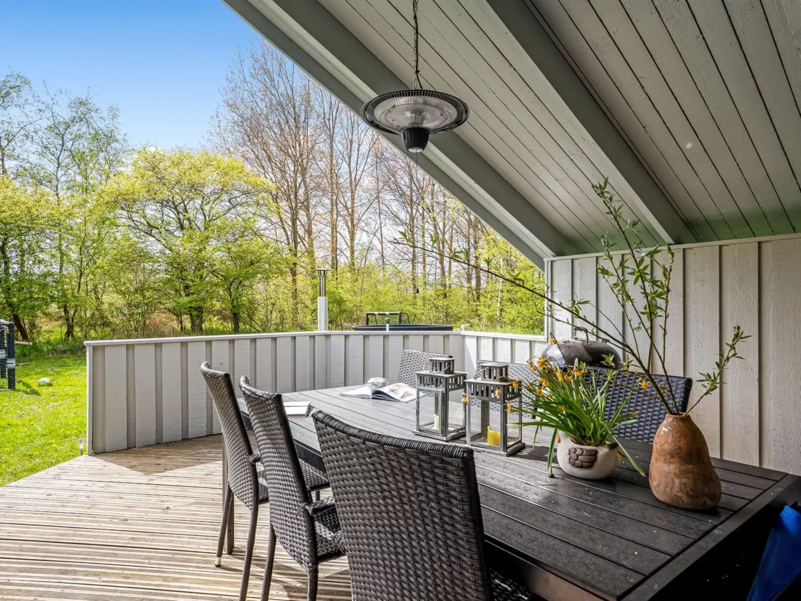 "Bjart" - 1.5km from the sea