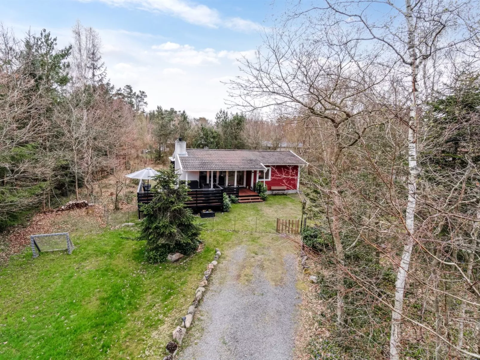 "Betti" - 700m from the sea