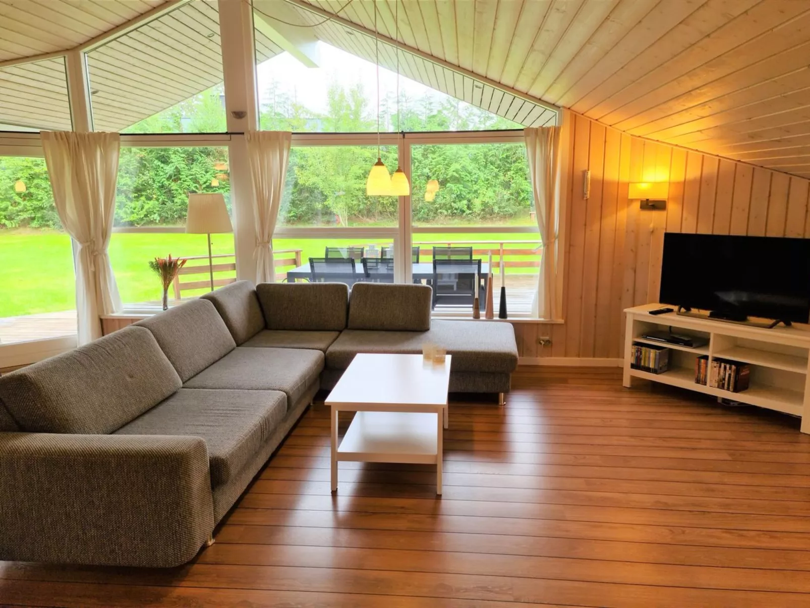 "Anca" - 450m from the sea