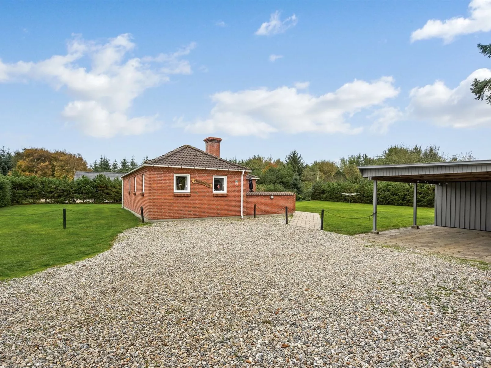 "Pernilla" - 2km from the sea