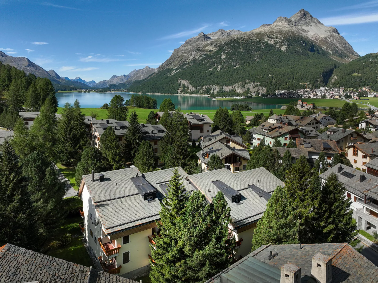 Chesa Murtel-Draußen